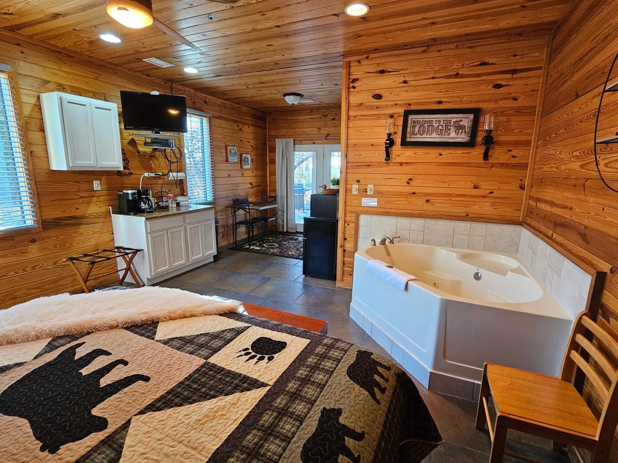 5 Min To Beaver Lake-King Bed-Fire Pit-Jetted Tub #2 Юрика-Спрінгс Екстер'єр фото
